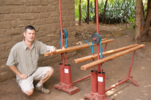 2004 – Early irrigation support